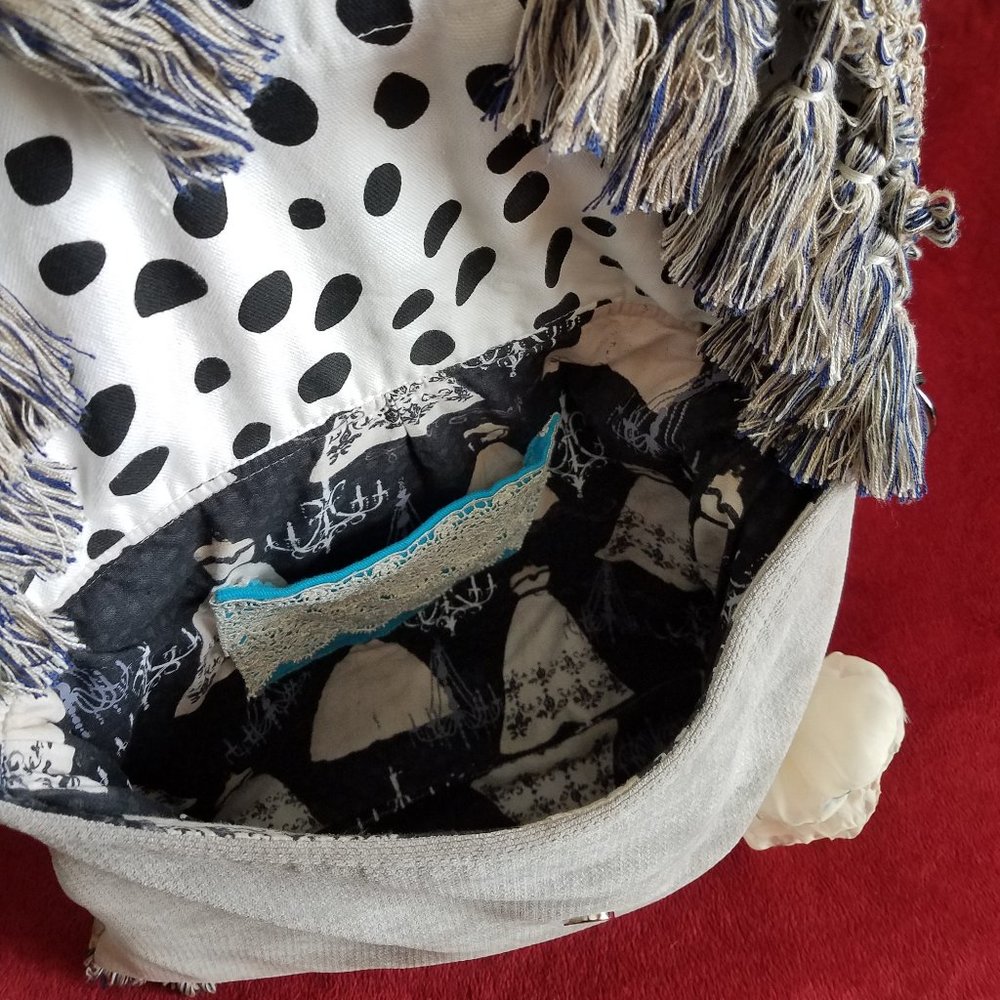 "One of a kind" Handmade Purse - Picture 11 of 16